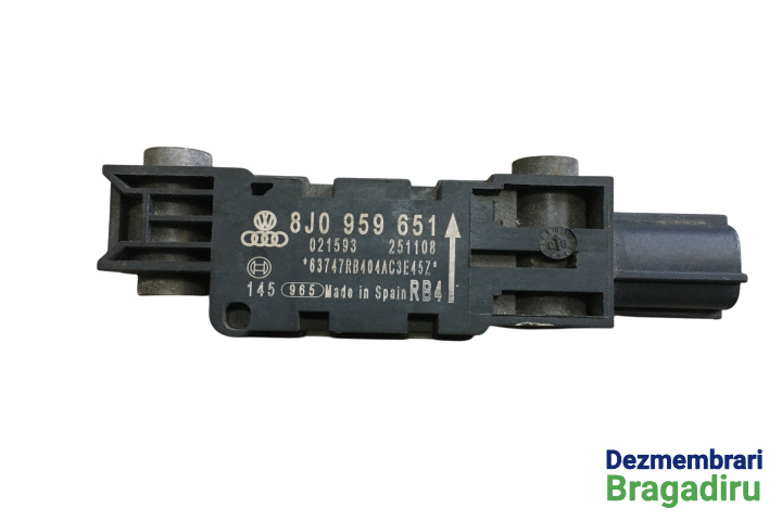 Senzor impact lateral fata stanga Cod: 8J0959651 8J0959651 Seat Exeo [2009 - 2012] Sedan 2.0 TDI MT (143 hp) Cod motor: CAGA, Cod culoare: LW7X