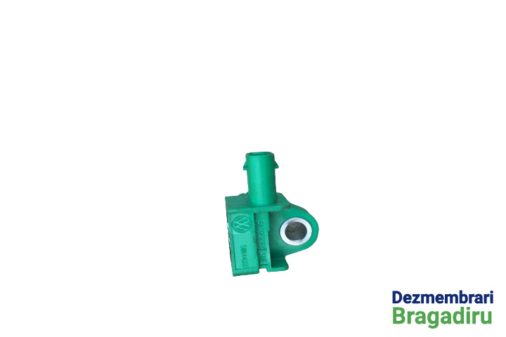 Senzor impact lateral spate dreapta Cod: 5K0959351 Volkswagen VW Golf 6 [2008 - 2015] Hatchback 5-usi 1.4 MT (80 hp) Cod motor CGGA, Cod cutie LEG, Cod culoare L7WA