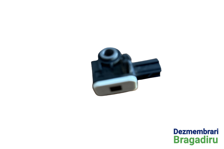 Senzor impact lateral spate dreapta Cod: AM5T-14B342-AA Ford Kuga [2008 - 2013] Crossover 2.0 TDCi MT AWD (140 hp) Cod motor: UFDA Euro 5