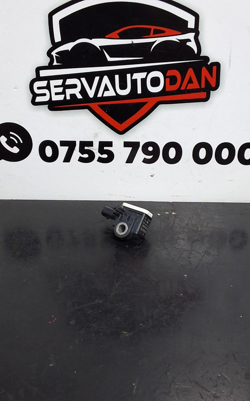 Senzor impact Mercedes-Benz GL (2013-2019) [x166] 3.0 Motorina 2013, A1668210151