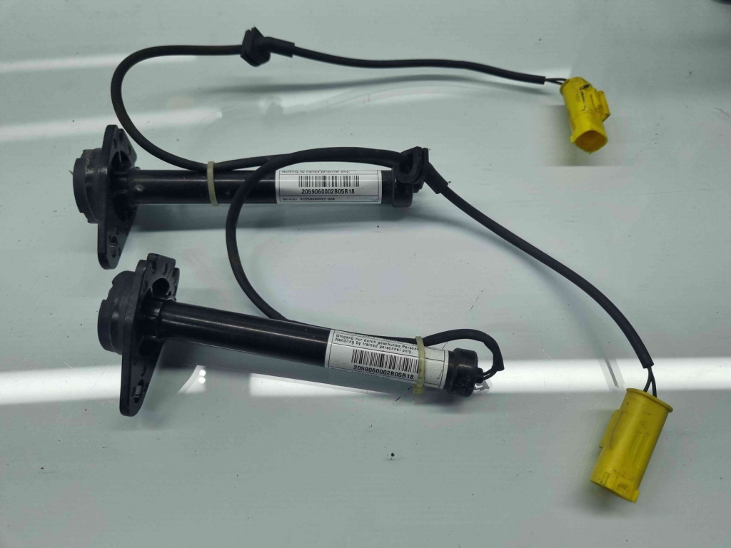 Senzor impact Mercedes Clasa C Combi (S205) [Fabr 2015-prezent] A2059060002