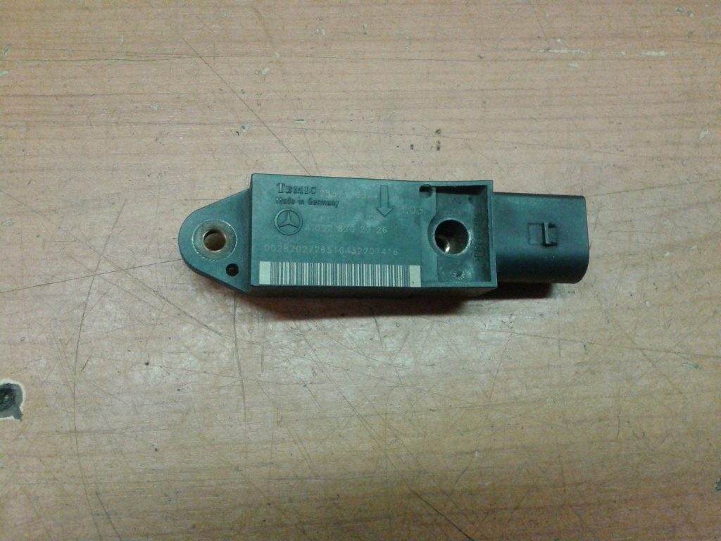Senzor impact Mercedes E220 CDI W211 A0028202726