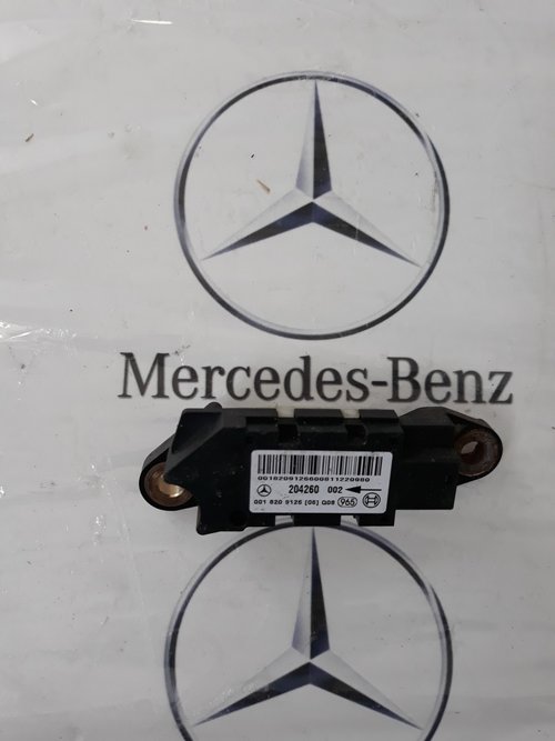 Senzor impact Mercedes W219 A0018209126
