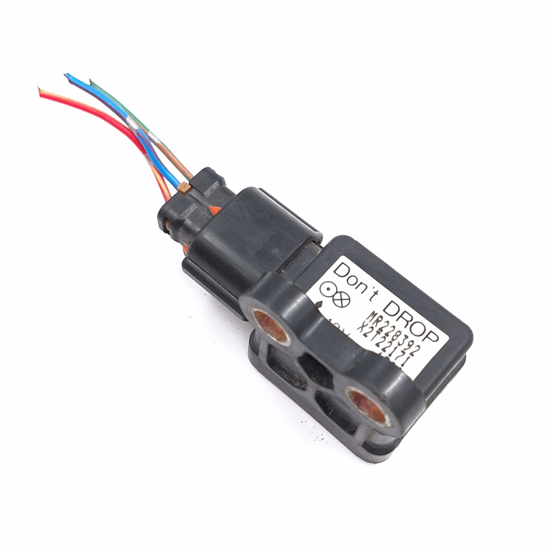 Senzor Impact Mitsubishi PAJERO 3 (V60) 1999 - 2007 MR228392, X2T22171