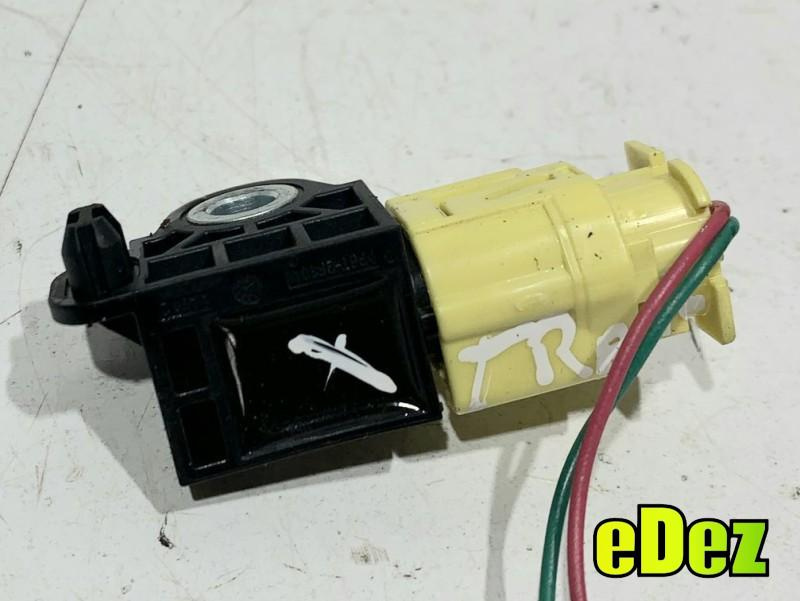 Senzor impact Nissan Qashqai 2 (2013-2016) [J11] 988303RA0A