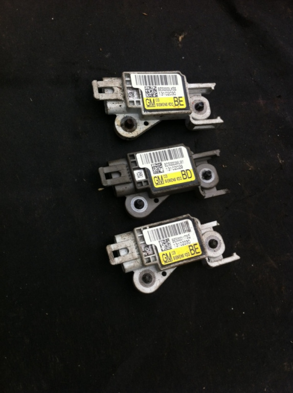 Senzor impact Opel Vectra C [2002 - 2005] Sedan 4-usi 1.8 MT (122 hp)