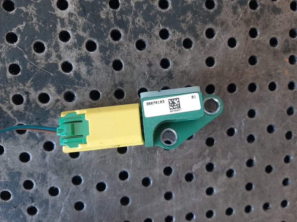 Senzor impact seat leon 1p1 3c0909606