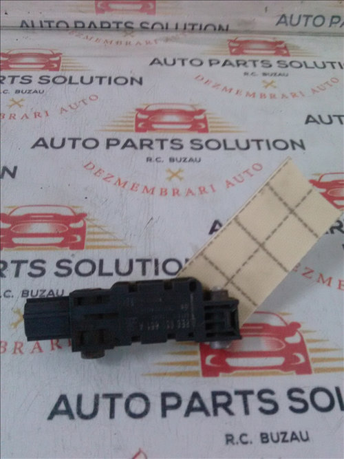 Senzor impact stanga AUDI A4 an fabr. 2007