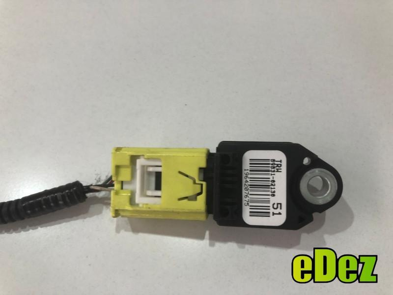 Senzor impact Toyota Corolla (2012-2018) 89831-02130