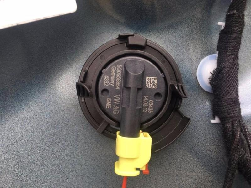 Senzor impact usa dreapta fata Audi TT 2014-2023 FV, 8S 5Q0959354