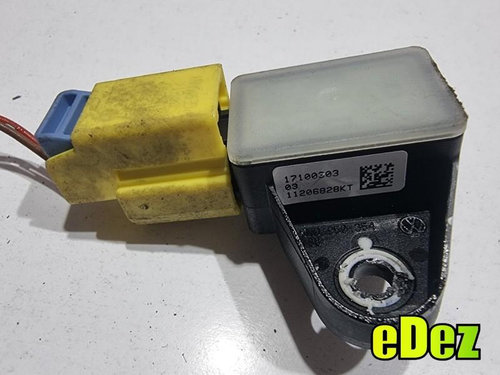 Senzor impact Volkswagen Passat B6 3C (2005-2010) 5N0959354