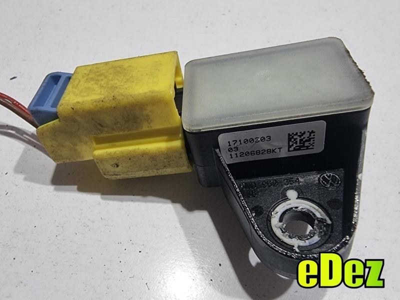 Senzor impact Volkswagen Passat CC (2008-2012) 5N0959354