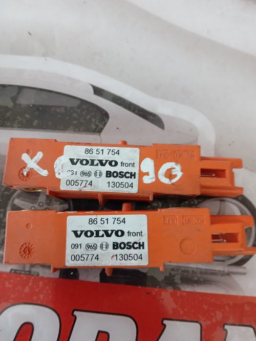 Senzor impact Volvo XC90 (2002->) 2.4 Motorina 2004, 8651754 / 8651755
