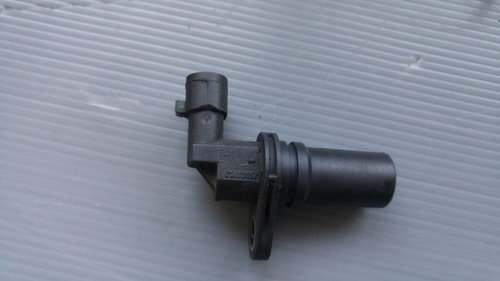 Senzor impulsuri 1.3 multijet euro 5 fiat punto idea fiorino 500 lancia musa ypsilon alfa romeo mito...