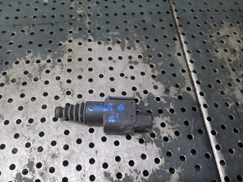 Senzor inchidere capota opel corsa e x15 13325686