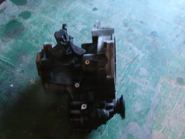 Senzor kilometraj Volkswagen VW Golf 4 [1997 - 2006] Hatchback 5-usi 1.9 TDI MT (116 hp) (1J1)