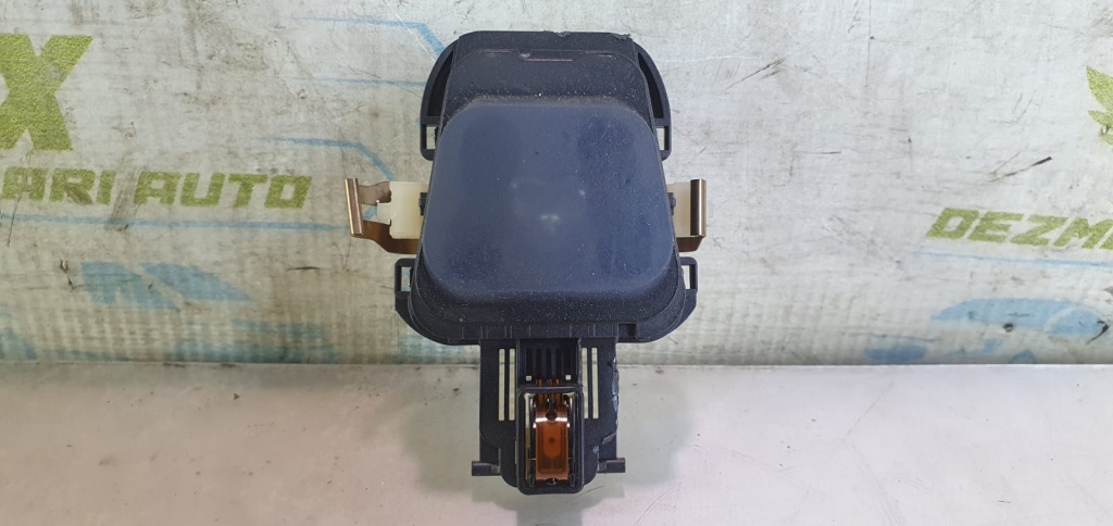Senzor lumina ploaie a2059006615 Mercedes-Benz C-Class W205/S205/C205 [2014 - 2018] 2.2 cdi om651921