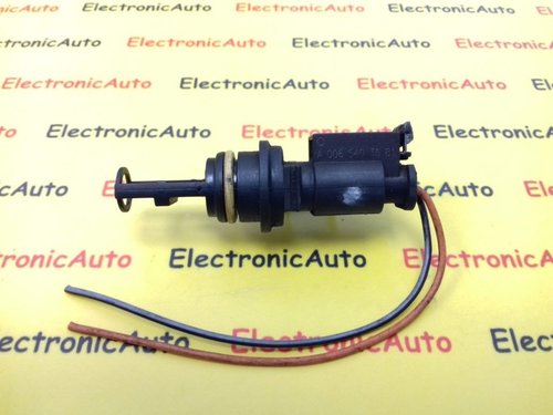 Senzor Mercedes C Class, A0065403681
