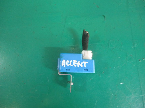 SENZOR / MODUL COD 96810-1G101 BHY HYUNDAI ACCENT 3 FAB. 2005 - 2010 ⭐⭐⭐⭐⭐