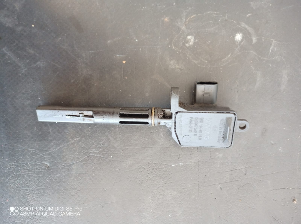Senzor nivel baie ulei , VW Polo (9N) 1.4 TDI COD -045907660D
