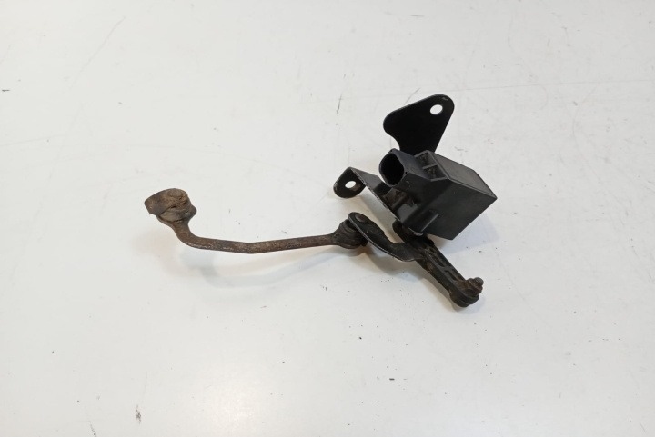Senzor nivel far A0105427717 Mercedes-Benz E-Class W211/S211 [2002 - 2006]