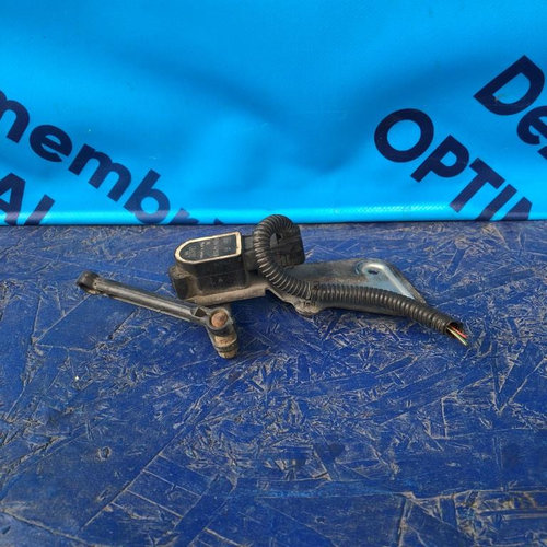 Senzor nivel faruri XENON Mercedes E Class W212 2009-2013 COD A0065428318