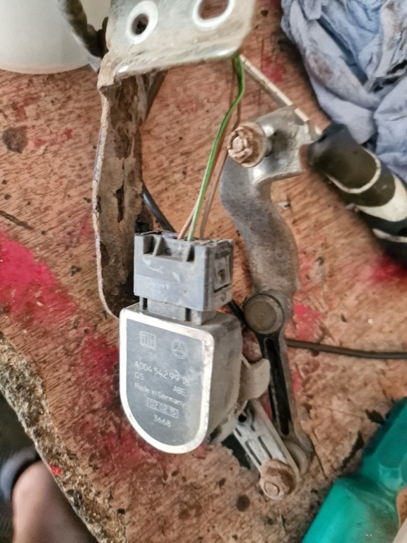Senzor Nivel Lumini Mercedes CLA C117 A0045429918