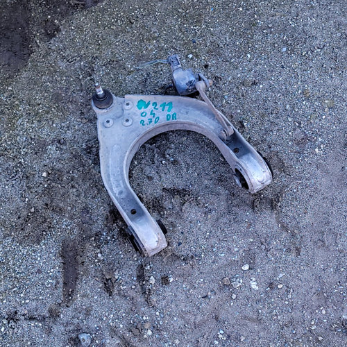 Senzor Nivel / Senzor Suspensie Mercedes-Benz E-Class (W211) 2002-2009 Fata Dreapta A0105427717