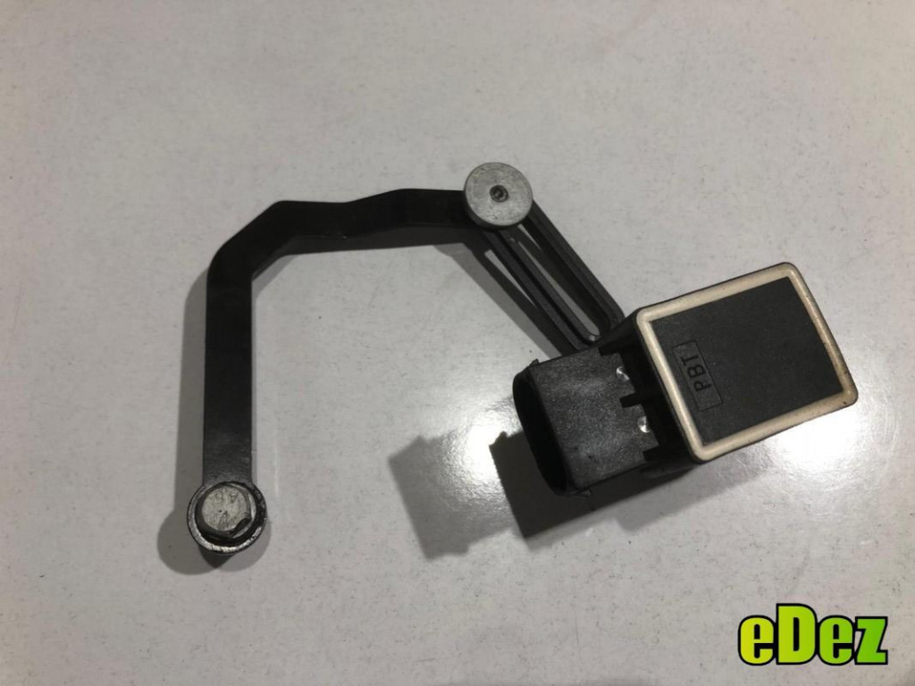 Senzor nivel stanga spate BMW Seria 7 (2001-2008) [E65, E66] 7171085