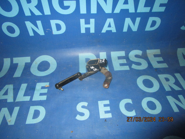 Senzor nivel suspensie BMW E65 730d 2005; 6763736 (spate)