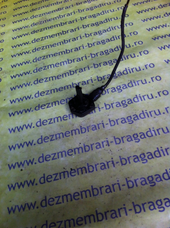 Senzor nivel ulei fara mufa Volkswagen VW Bora [1998 - 2005] Sedan 1.6 16V MT (105 hp) (1J2) 16V