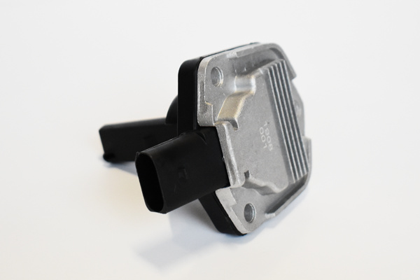 Senzor,nivel ulei motor AUDI A4 (8D2, B5) (1994 - 2001) ATK AUTOTECHNIK ATK 15.01.001 piesa NOUA