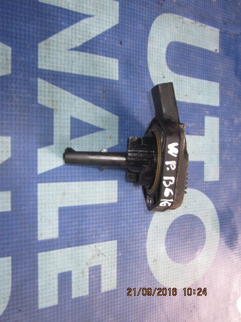 Senzor nivel ulei VW Passat B6