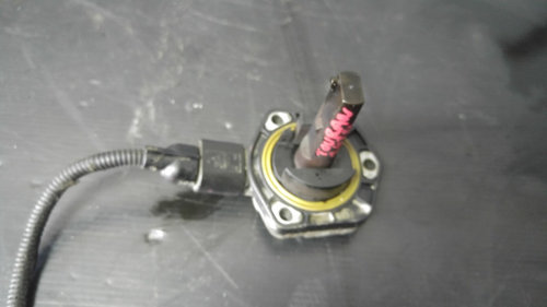 Senzor nivel ulei vw touran 1t1 1t2 1.4 fsi bmy 140 cp 2006-2010 1j0907660c