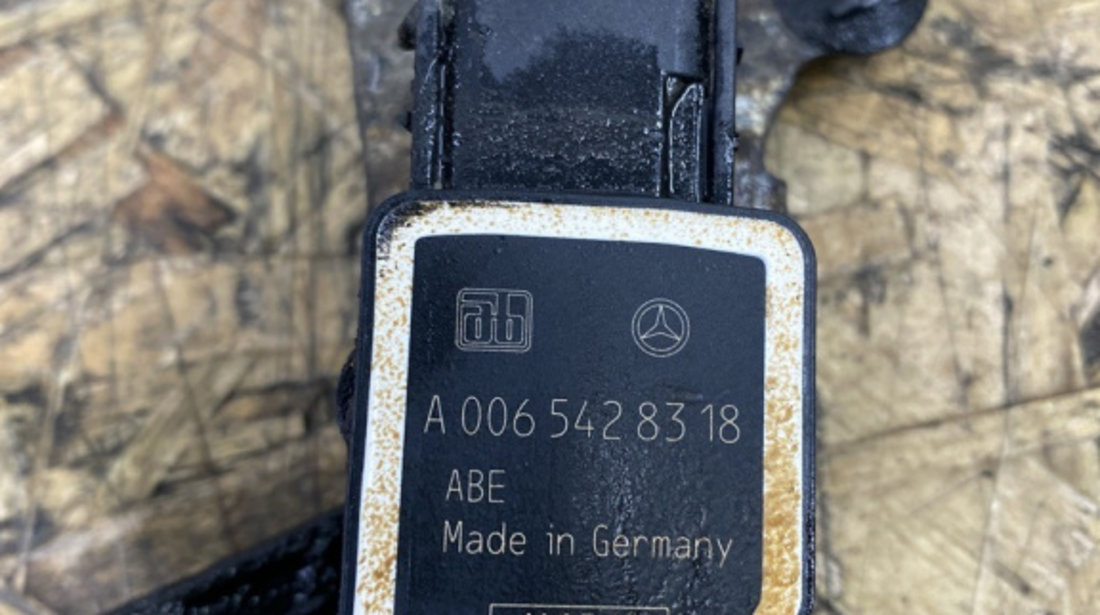 Senzor nivel xenon Mercedes Benz W212 E220 CDI Avangarde sedan 2010 (A0065428318)