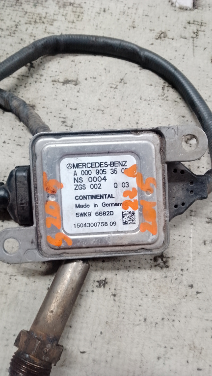 Senzor Noxe Mercedes C-Class W205/S205 Break 2.2 Motorina 2015, A0009053503