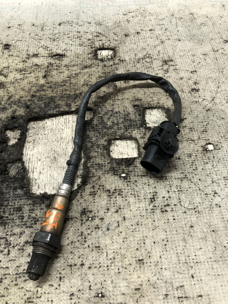 Senzor Noxe Renault Captur 1.5 2015, 226A47292R