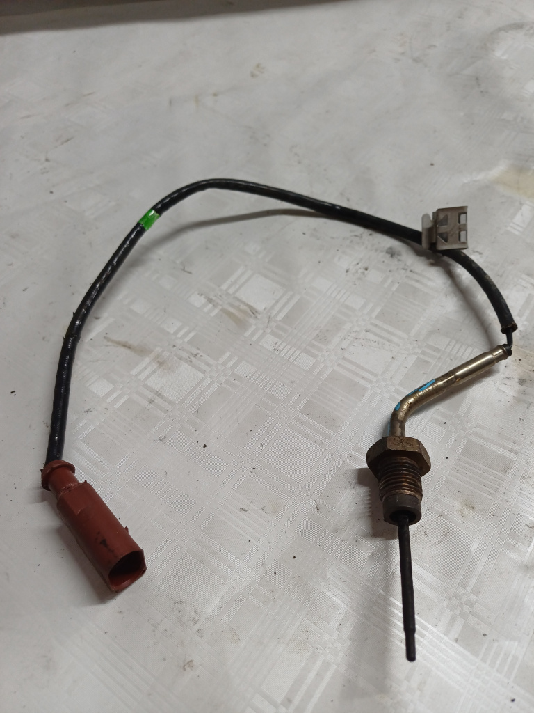 Senzor Noxe Skoda Fabia 3 - Motorina 2015, 04L906088CH