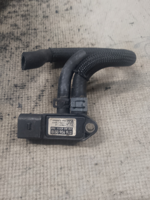 Senzor Noxe Volkswagen Jetta 2012, 076906051B