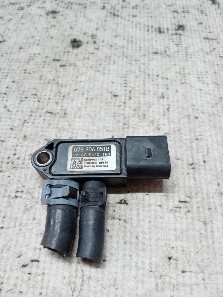 Senzor Noxe Volkswagen Passat CC 2011, 076906051B