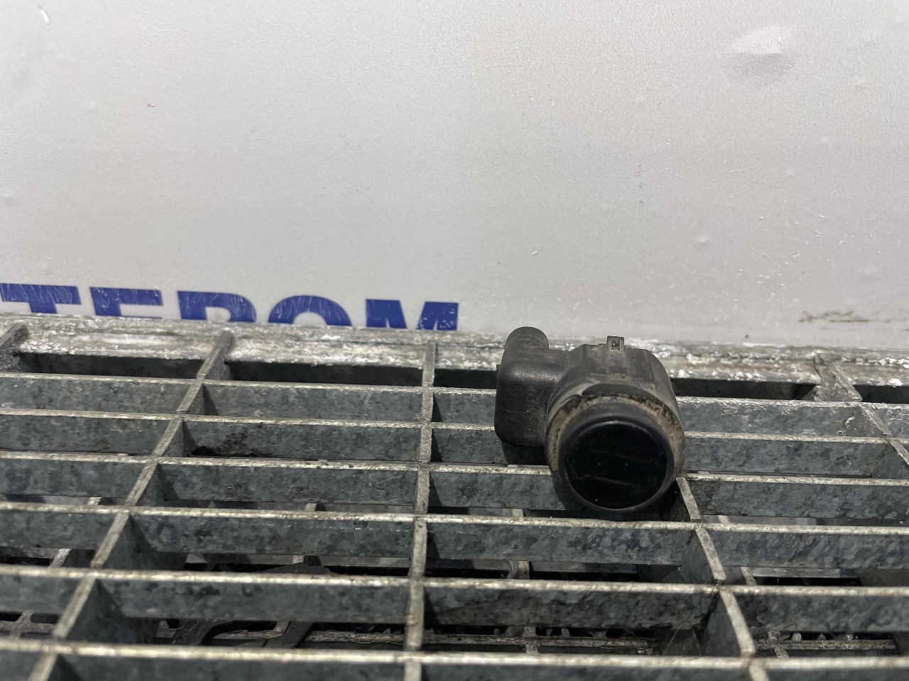 SENZOR PARCARE FATA AUDI A6 A6 - - (2011 2015)
