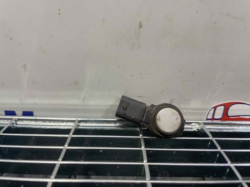 SENZOR PARCARE FATA BMW SERIA 3 F 30 - - (2011 2018)