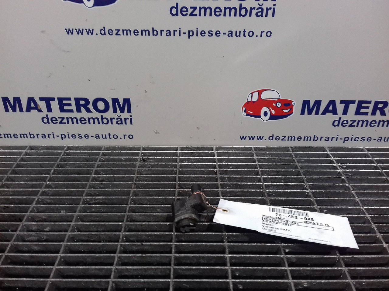 SENZOR PARCARE FATA BMW SERIA 5 F 10 - - (2010 2014)