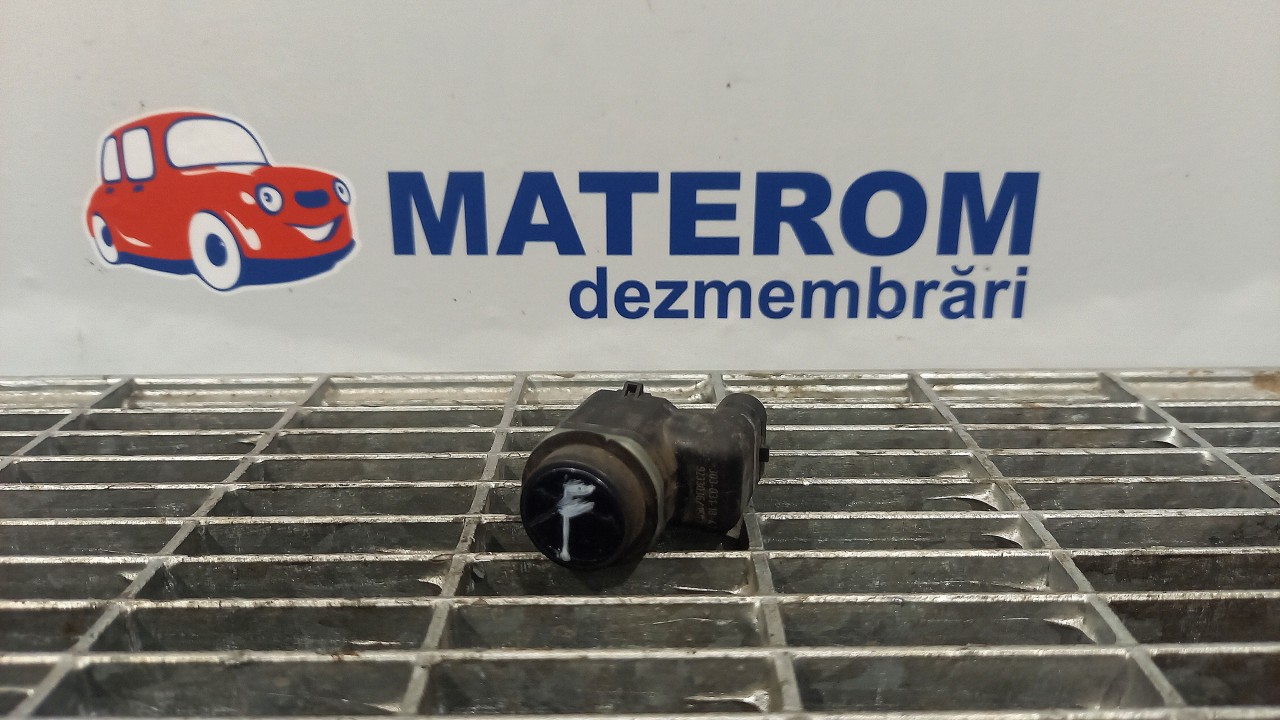 SENZOR PARCARE FATA BMW SERIA 5 F 11 - - (2010 2014)