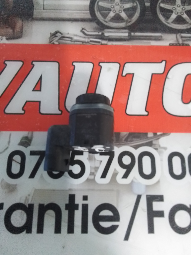 Senzor parcare fata BMW Seria 7 (2008-2015) [F01, F02] 3.0 Motorina 2012, 9231283