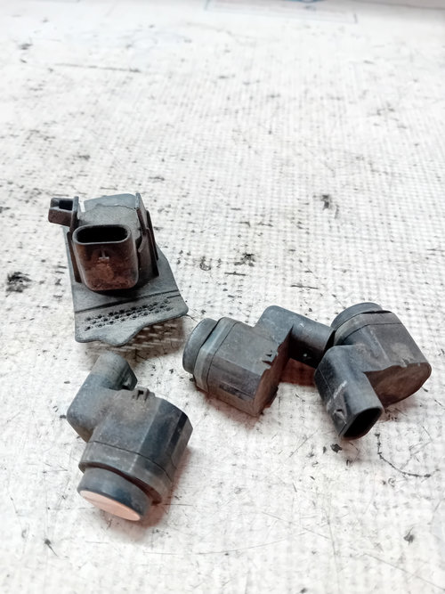 Senzor parcare fata BMW X3 F25 - Motorina 2012, 9231283AI01