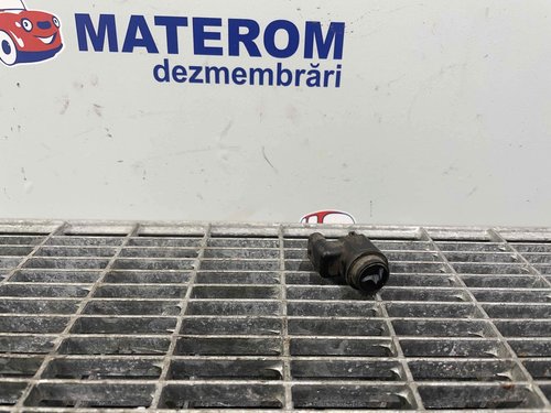 SENZOR PARCARE FATA BMW X3 X3 - - (2010 2017)