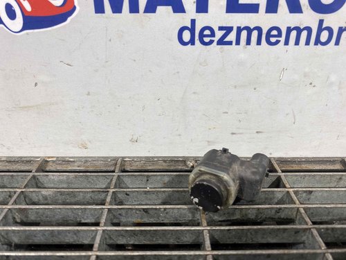 SENZOR PARCARE FATA BMW X5 - - (2007 2013)