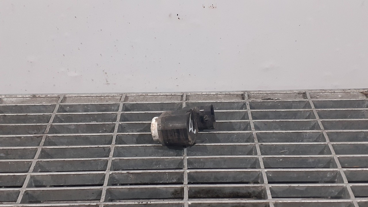 SENZOR PARCARE FATA JAGUAR XF - - (2007 2011)