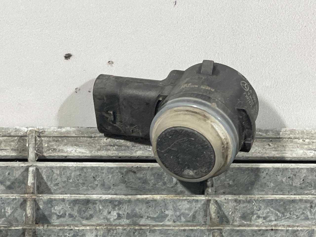 SENZOR PARCARE FATA MERCEDES E-CLASS - -